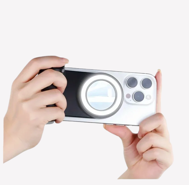 360° Camera Handle – Steady Shots & Self-Lighting